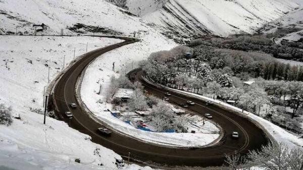 بارش برف وباران,آخرین وضعیت جوی وترافیکی جاده های کشور