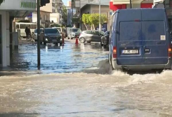 سیلاب در هاتای ترکیه,بالا آمدن آب سطح دریا