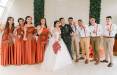عروسی در فیلیپین,فخرفروشی عروس فیلیپینی با پیاز بجای دسته‌گل