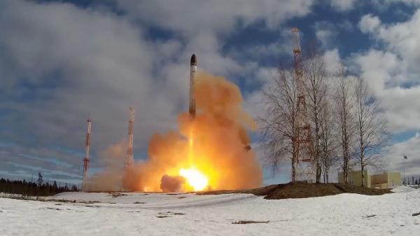 آزمایش موشک بالستیک قاره‌پیما روسیه,روسیه