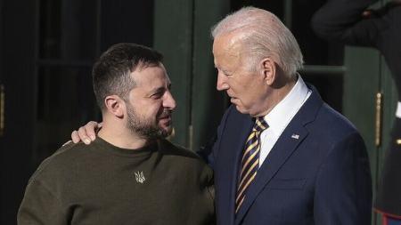 بایدن و زلنسکی,رئیس هیئت روسیه