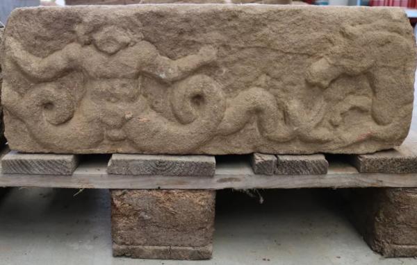 مقبرۀ باستانی در فرانسه,کشف تصویر هیولای دریایی در یک مقبرۀ باستانی در فرانسه