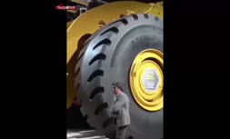 فیلم/ رونمایی از بزرگ‌ترین ماشین سنگین جهان