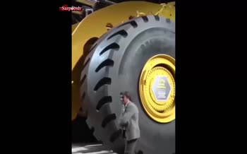 فیلم/ رونمایی از بزرگ‌ترین ماشین سنگین جهان
