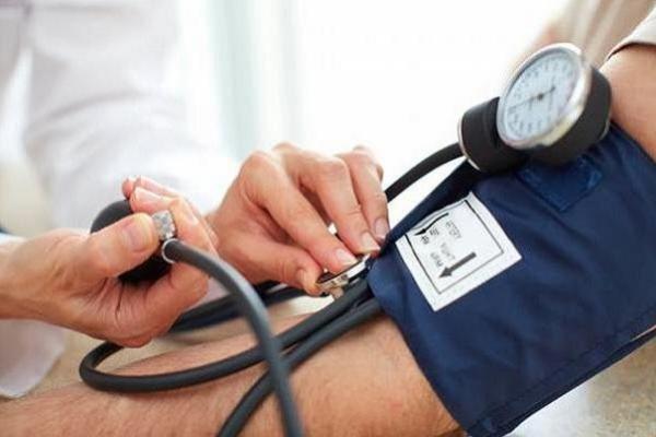 فشار خون,درمان فشارخون پایین افراد دچار به آسیب نخاعی