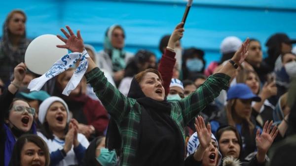 حضور بانوان در ورزشگاه,مخالفت فدراسیون فوتبال با حضور زنان در ورزشگاه