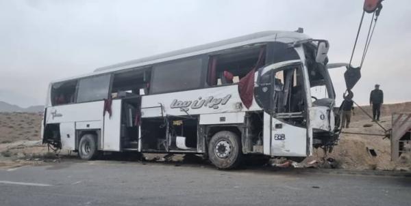 واژگونی اتوبوس در نزدیکی آباده,حوادث آباده