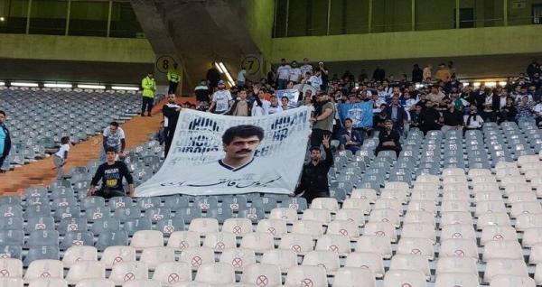 دیدار پرسپولیس و ملوان,تشویق فتح الله‌زاده در ورزشگاه آزادی توسط هواداران پرسپولیس