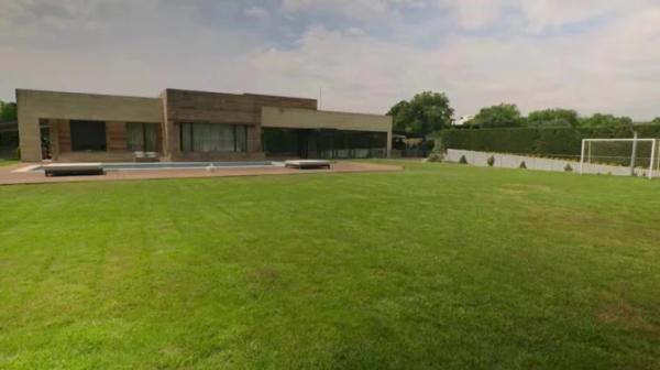 کریستیانو رونالدووکارلو پینسولیو کریستیانو رونالدووکارلو پینسولیو,عمارت لوکس کریستیانو رونالدو