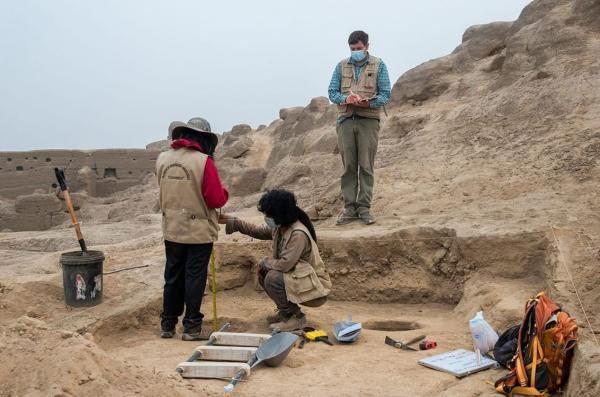 مومیایی مرموز,مقبره ای زیرزمینی درکشور پرو