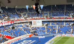 فیلم/ هو شدن دوباره مسی توسط هواداران پاری سن ژرمن