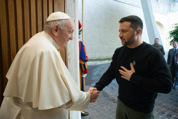 زلنسکی,زلنسکی خواستار حمایت پاپ از طرح صلح