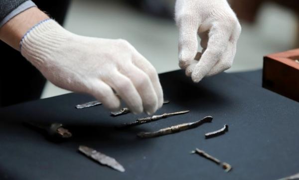 ابزارهای پزشک رومی,کشف گور ۲۰۰۰ ساله‌ پزشک رومی در مجارستان با ابزارهای باستانی‌اش