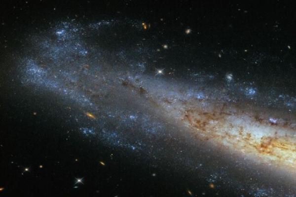 تلسکوپ فضایی هابل,گرداب کهکشانی