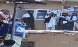 فیلم/ دستورات جدید طالبان؛ مجازات پدر و برادرِ دختران بدحجاب!