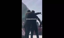 فیلم/ واکنش تحسین‌برانگیز محمد علیزاده در حین کنسرت با یک جیمی‌جامپ!