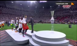فیلم/ مراسم اهدای جام و جشن قهرمانی سویا در لیگ اروپا