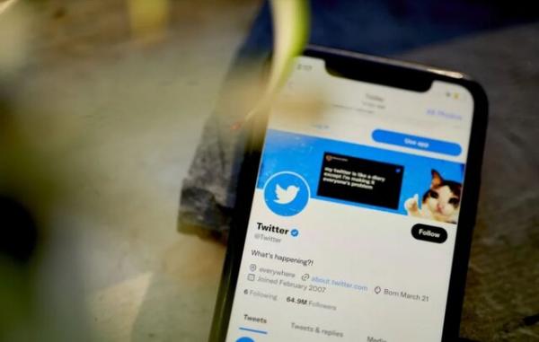 توییتر,مسدود شدن دسترسی کاربران غیرعضو به پیام‌های توییتر