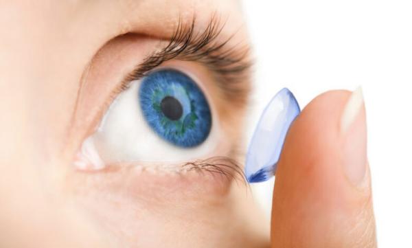 لنز,خطر نابینایی بر اثر استفاده نادرست از لنزهای چشمی