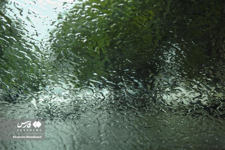 تصاویر بارش تابستانی باران در گیلان,عکس های بارش باران در گیلان,تصاویری از بارش باران در رشت