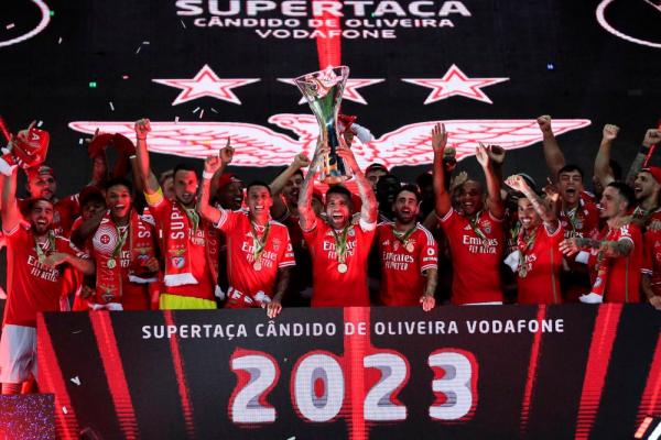 تیم فوتبال بنفیکا,قهرمانی بنفیکا در سوپرکاپ پرتغال