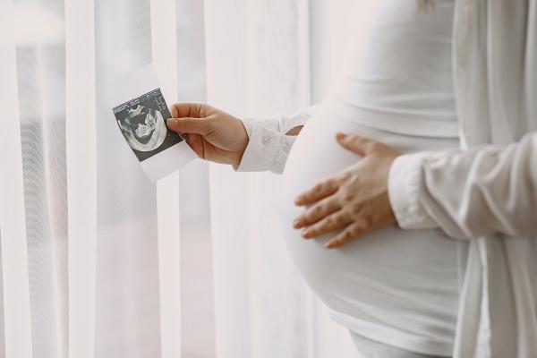 بارداری,توقف صدور مجوز تولید و واردات کیت های آزمایشات غربالگری ژنتیکی سه ماهه ی اول بارداری