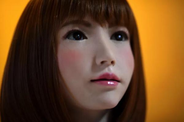 ربات,شکل و شمایل زنانه ربات ها