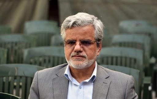 محمود صادقی,انتقاد محمود صادقی از مجلس
