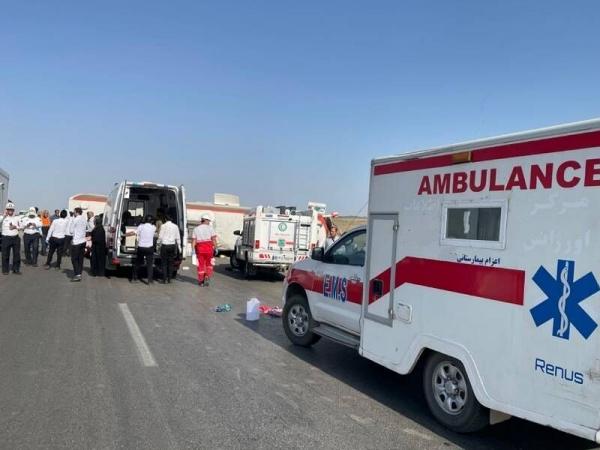 حوادث اصفهان,واژگونی سرویس کارکنان یک شرکت تولیدی در اصفهان