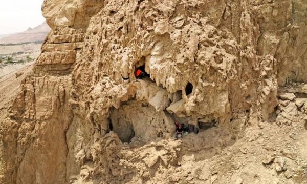 گنجینه شورشی ها,کشف گنجینۀ دو هزارسالۀ شورشی‌ها در این غار صعب‌العبور