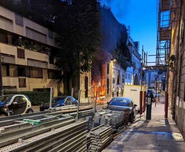 حمله به سفارت ایران در پاریس,سفارت ایران در فرانسه