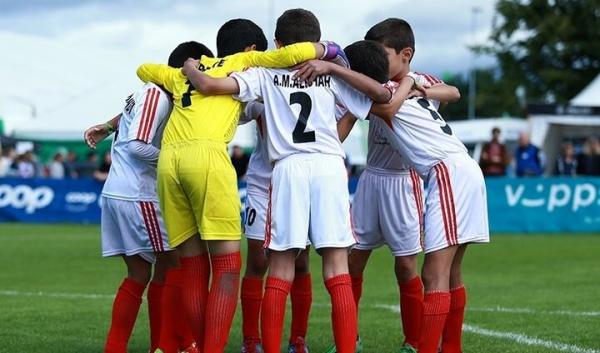 آزار جنسی نوجوانان فوتبالیست,تعرض جنسی یک مربی به ۹ فوتبالیست نوجوان در تهران