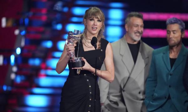 رکوردشکنی تیلور سوئیفت,مراسم جوایز موزیک ویدیو MTV