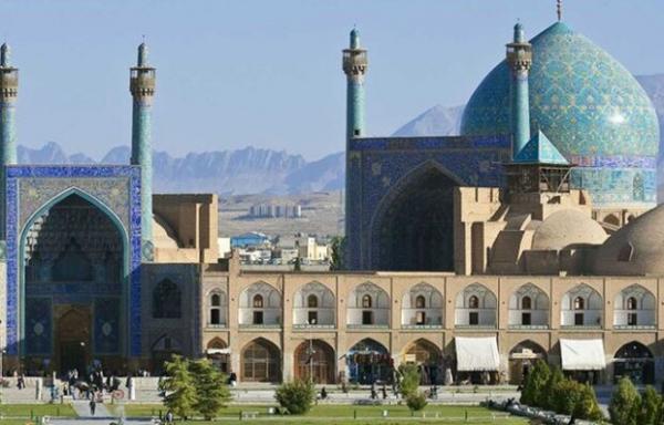 ترک گنبد مسجد جامع اصفهان,فرونشست میدان نقش جهان اصفهان