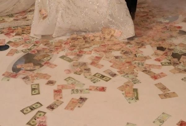 عروس خانم با ۴ کیلو طلا در مراسم جشن عروسی,جشن عروسی در ترکیه