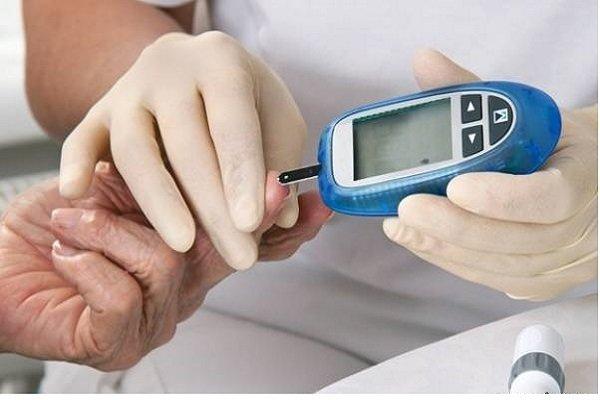 دیابت,بیماری هایی با علائم اولیه دیابت