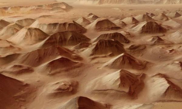 مریخ,کشف یک دریاچه عجیب در مریخ