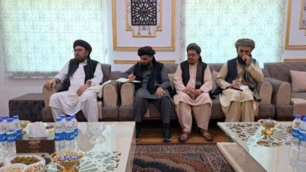 روزنامه جمهوری اسلامی,انتقاد روزنامه جمهوری اسلامی از حضور طالبان در کنفرانس وحدت اسلامی ایران