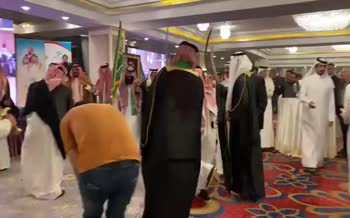فیلم/ رقص شمشیر عربستانی‌ها در هتل اسپیناس تهران