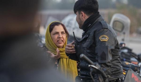 جلوگیری از حضور بانوان در دیدار سپاهان و پرسپولیس,سخت گیری مسئولان اصفهان با زنان علاقمند به فوتبال