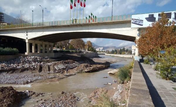 خودکشی مرد ۴۰ ساله از مرتفع ترین پل خرم آباد,خودکشی در خرم آباد