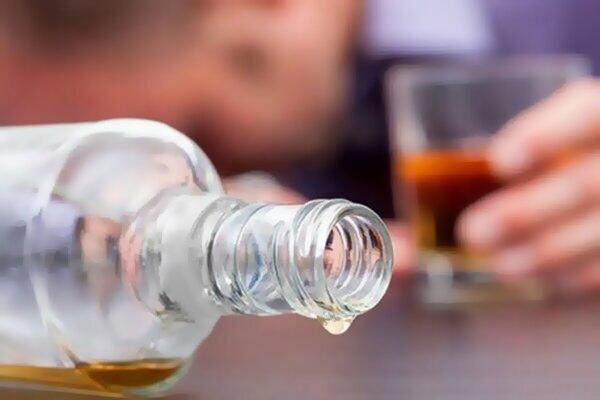 مسمومیت با مشروب در قزوین,مسمومیت 17 نفر بر اثر مصرف مشروبات الکلی در قزوین