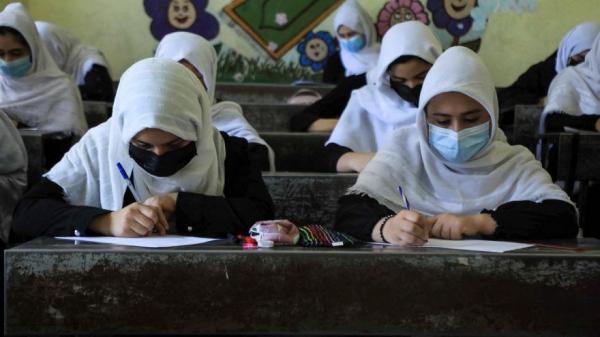مسمومیت دانش آموزان در زنجان,مسمومیت ۶۷ دانش‌آموز یک هنرستان دخترانه در زنجان