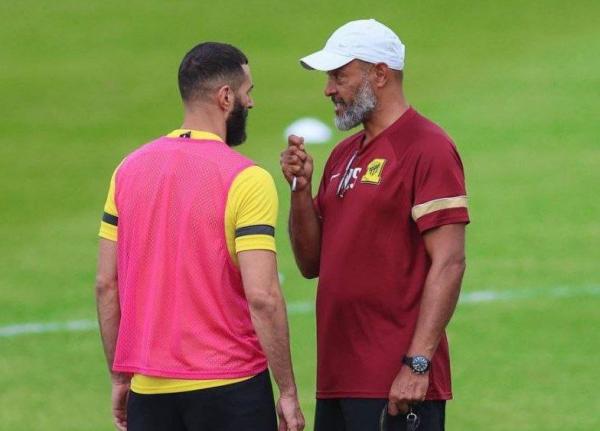 مشاجره سانتو و بنزما در رختکن الاتحاد, مشاجره شدید کریم بنزما و نونو سانتو