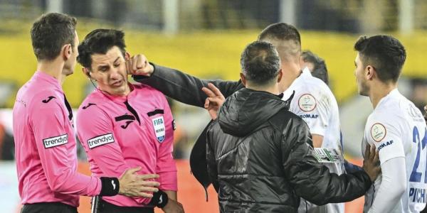حمله به داور ترک در زمین فوتبال,واکنش ها به حمله به داور ترک
