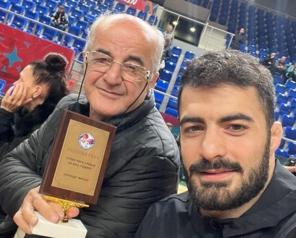 علی ارسلان,قهرمانی کشتی گیر ایرانی در لیگ صربستان