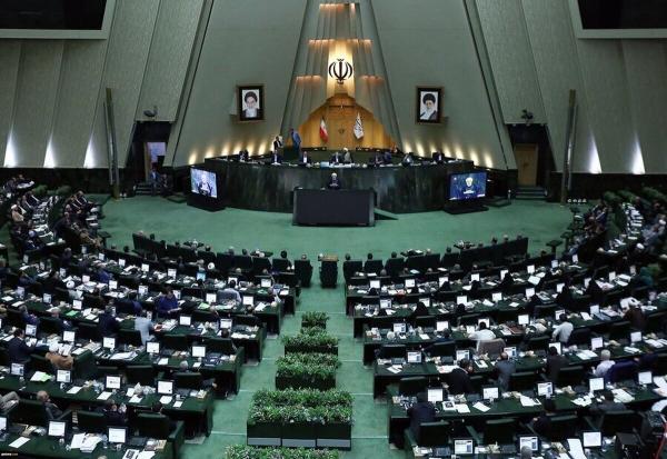 مجلس یازدهم,انتقاد روزنامه جمهوری اسلامی از مصوبات جدید مجلس