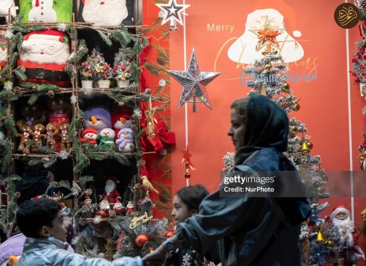 تصاویر حال و هوای کریسمس 2024 در تهران,عکس های کریسمس در تهران,تصاویر کریسمسی از تهران