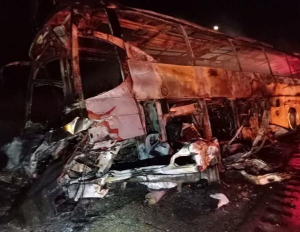 تصادف پژو با اتوبوس در شرق کرمان,حوادث کرمان