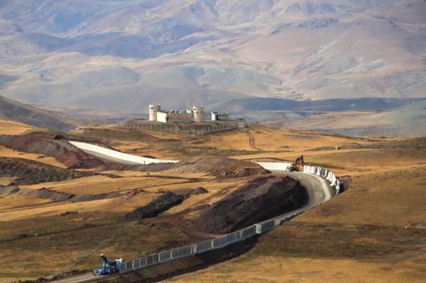 دیوار مرزی ایران,پشت پرده دیوارکشی ترکیه در مرز ایران